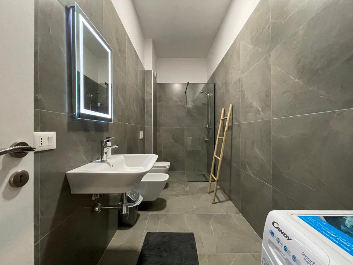 Square 21 Apartments تيرانا المظهر الخارجي الصورة