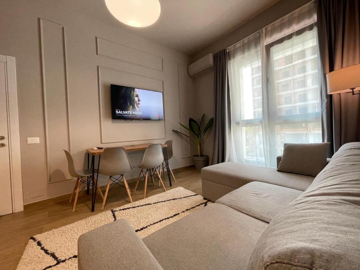 Square 21 Apartments تيرانا المظهر الخارجي الصورة